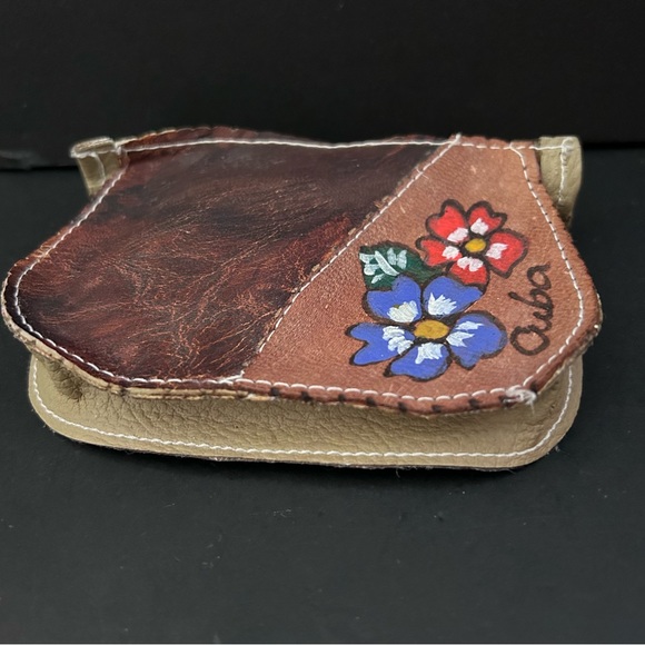 Souvenir of Cuba: leather coin purse and key tag - Picture 3 of 8